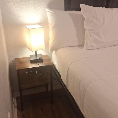 82A Grand Canyon South Rim Studio Sleeps 2- Yukon Вал Екстериор снимка